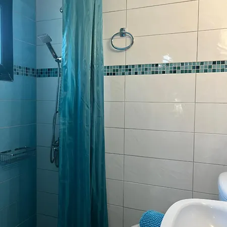George Aparthotel