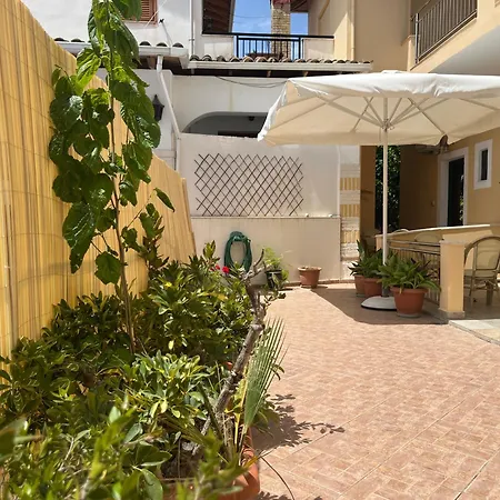 Hotel apartamentowy George 3*